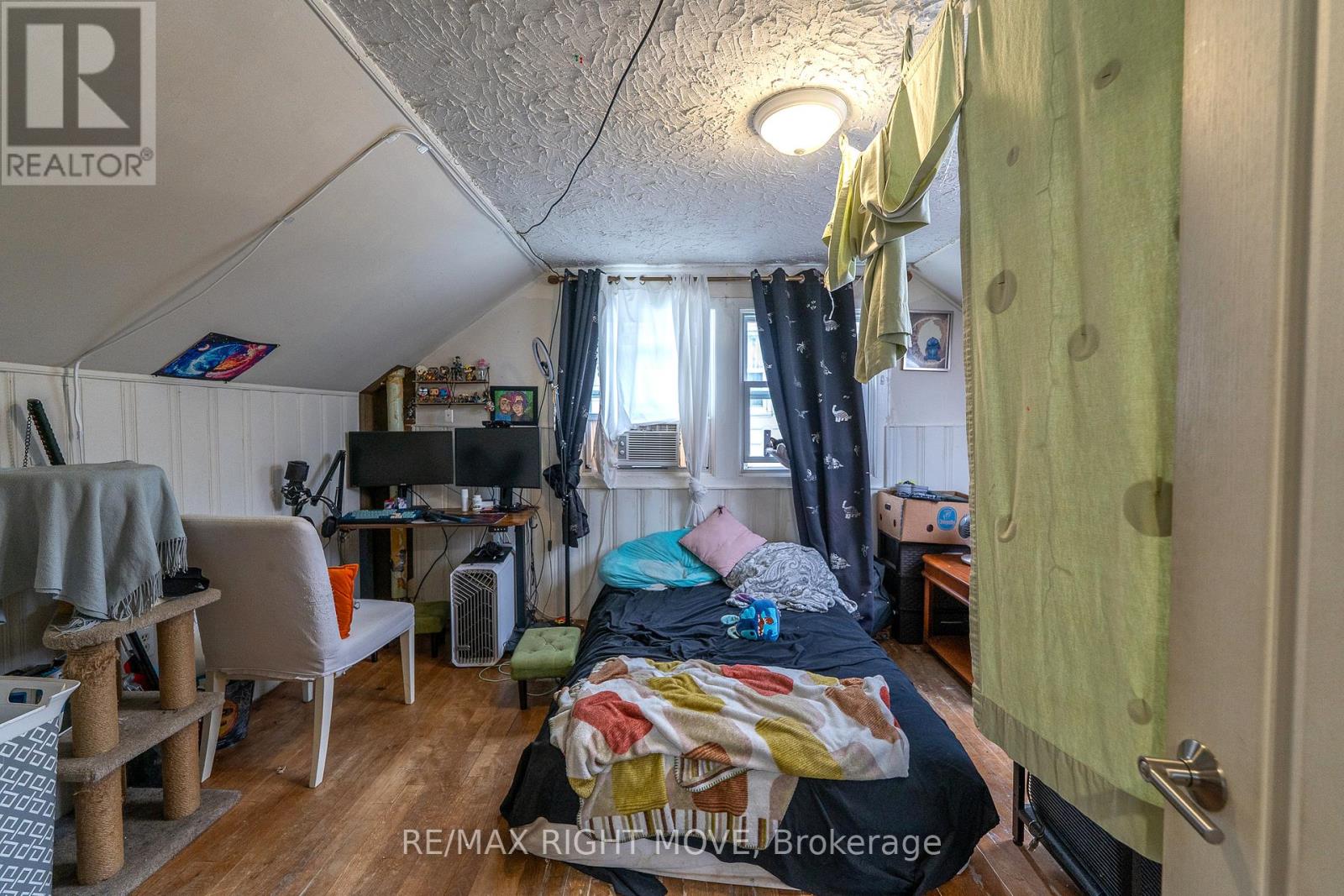 18 Albany Avenue, Orillia, Ontario  L3V 2T3 - Photo 15 - S12373246