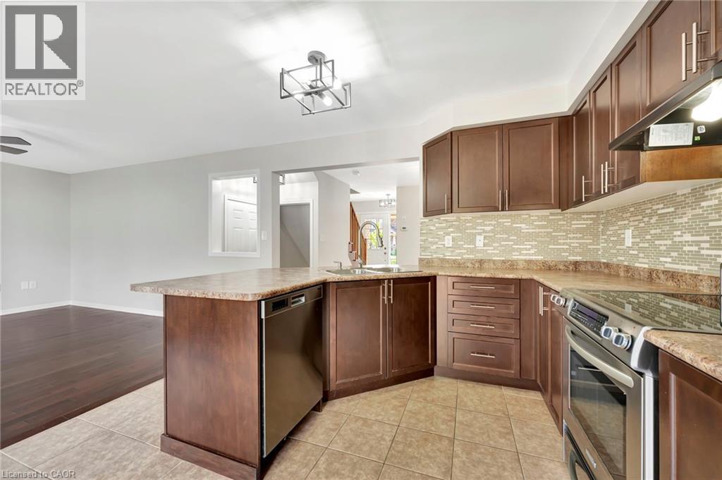 54 Horton Walk, Cambridge, Ontario  N3C 0C7 - Photo 12 - 40764962