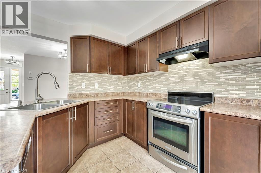 54 Horton Walk, Cambridge, Ontario  N3C 0C7 - Photo 13 - 40764962