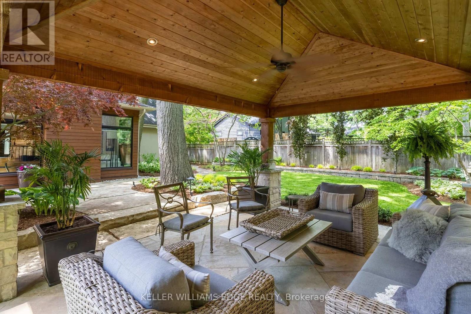 319 Goodram Drive, Burlington, Ontario  L7L 2J9 - Photo 36 - W12373273