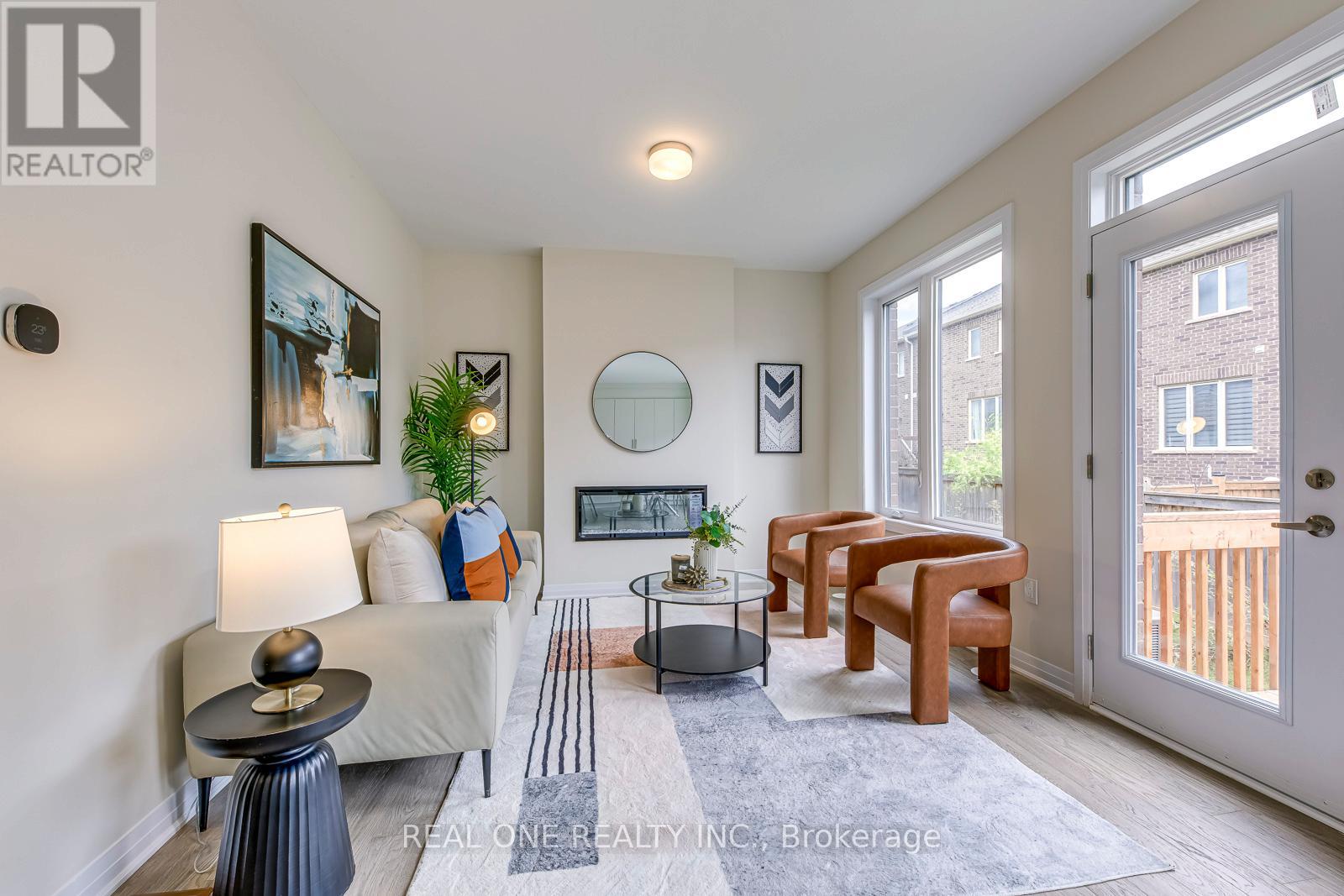 3497 Post Road, Oakville, Ontario  L6H 7W5 - Photo 16 - W12373304