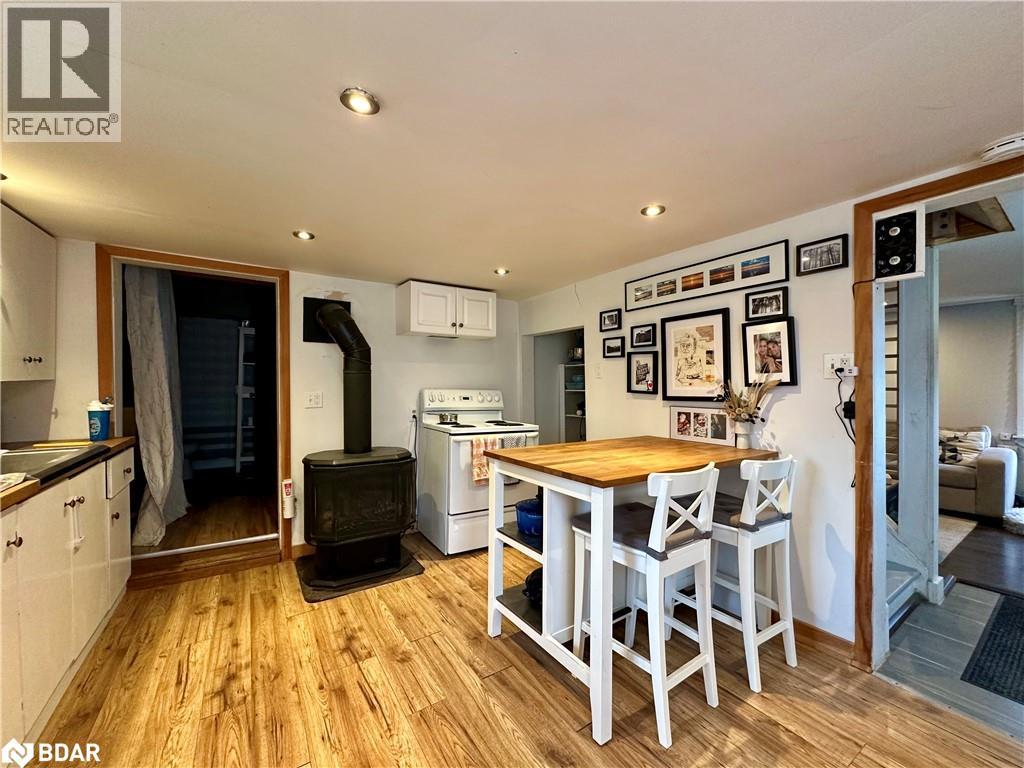 1040 124 County Road, Singhampton, Ontario  N0C 1M0 - Photo 3 - 40763769