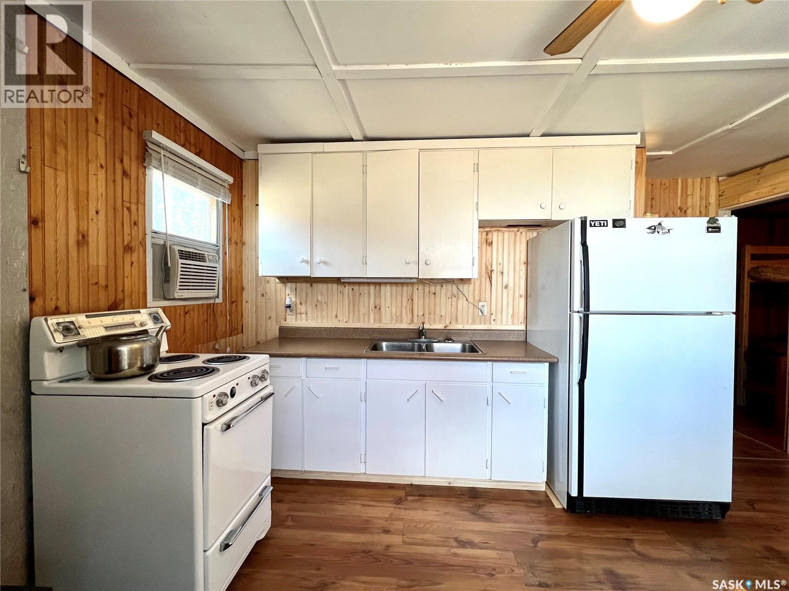 507 Lakeview Avenue, Northern Admin District, Saskatchewan  S0J 1L0 - Photo 16 - SK013793