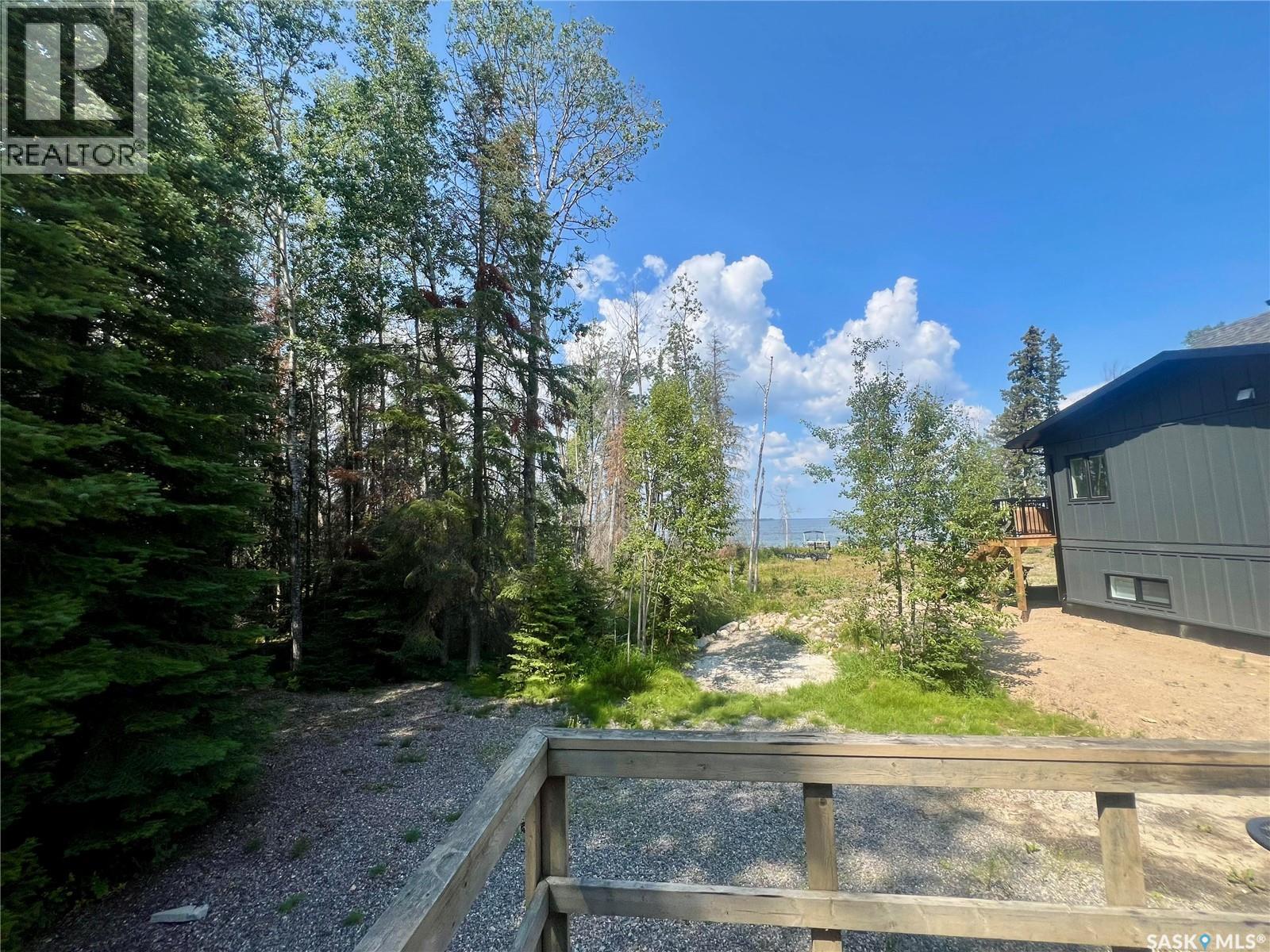 507 Lakeview Avenue, Northern Admin District, Saskatchewan  S0J 1L0 - Photo 6 - SK013793