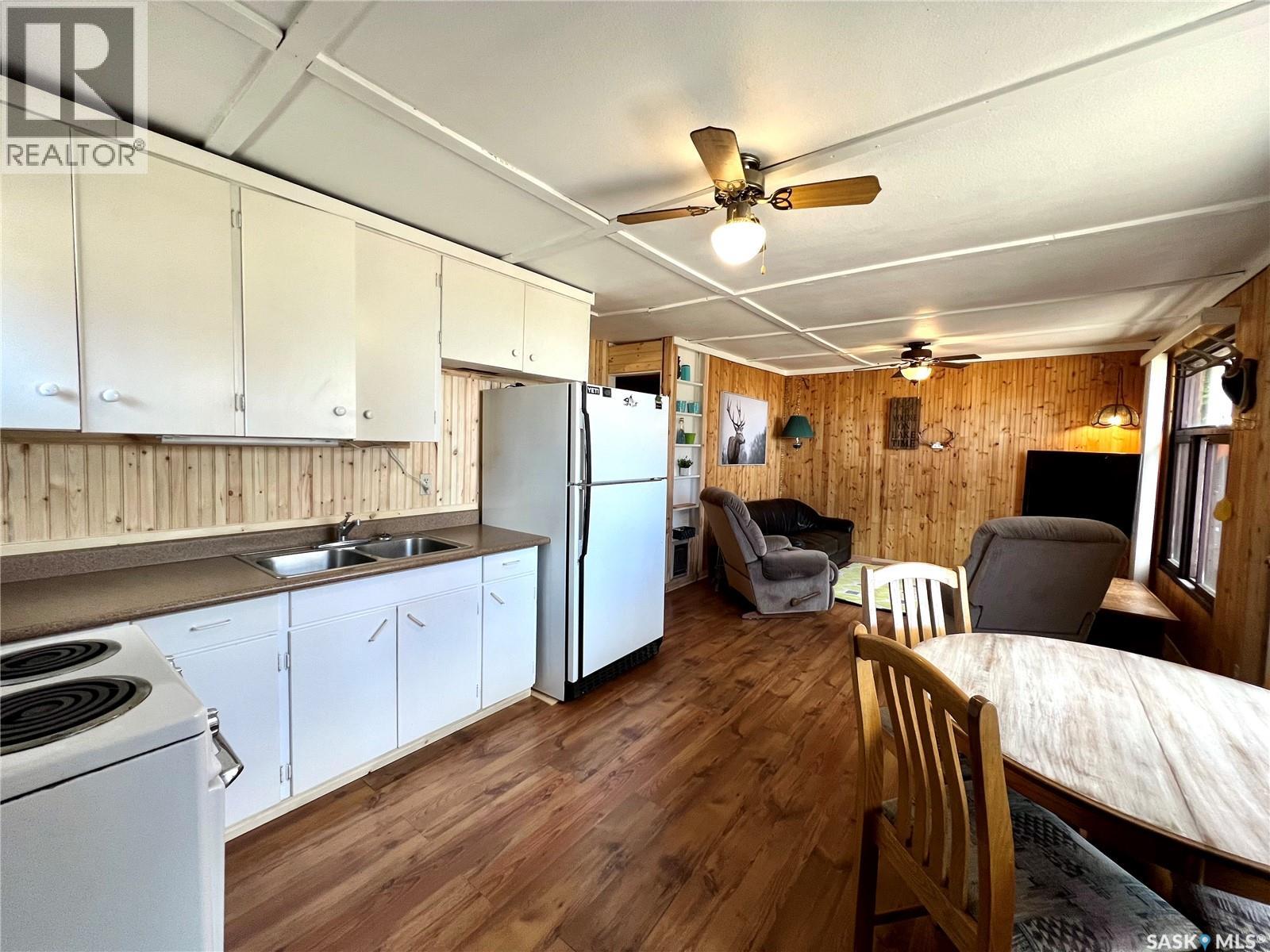 507 Lakeview Avenue, Northern Admin District, Saskatchewan  S0J 1L0 - Photo 17 - SK013793