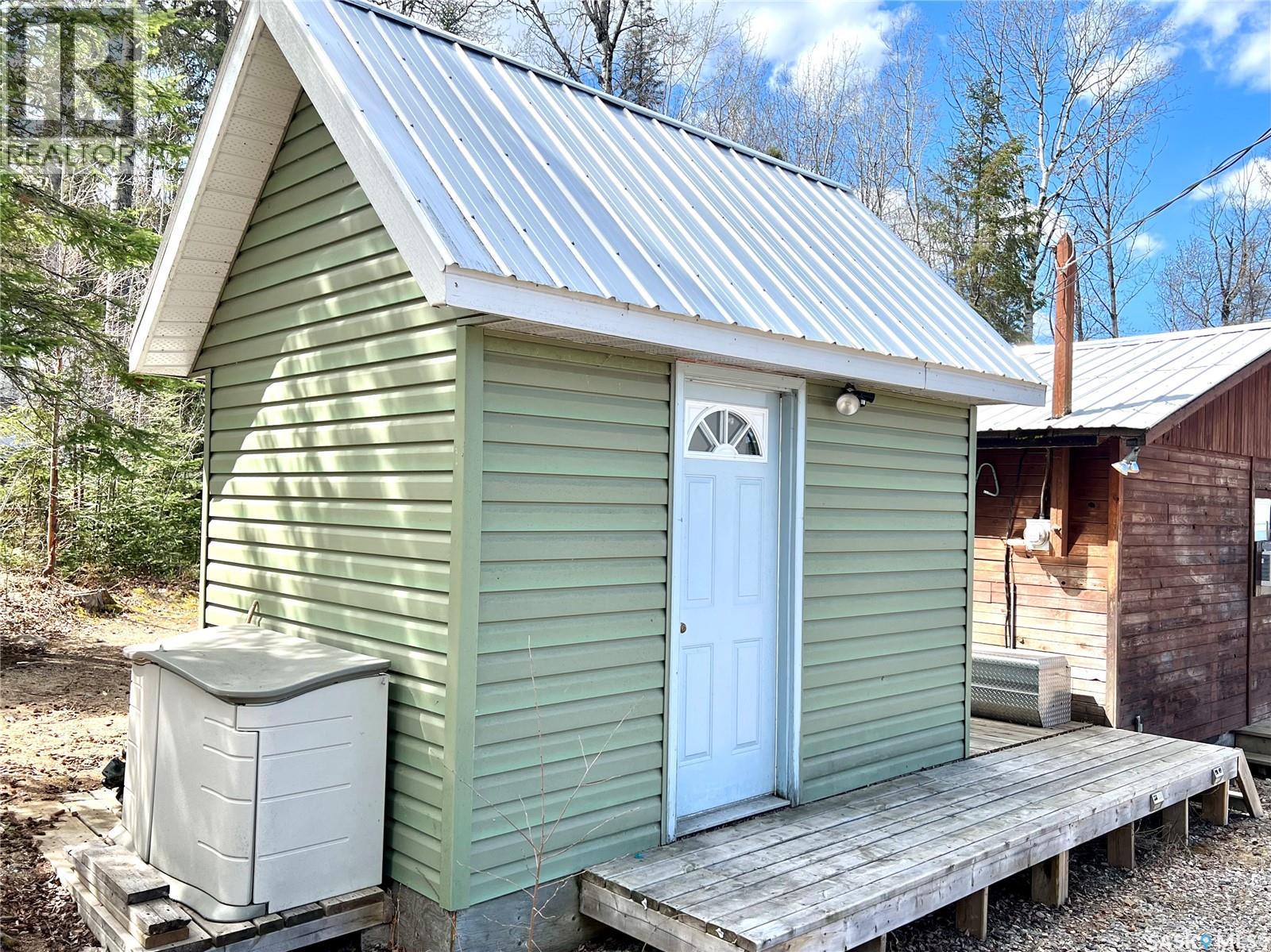 507 Lakeview Avenue, Northern Admin District, Saskatchewan  S0J 1L0 - Photo 32 - SK013793