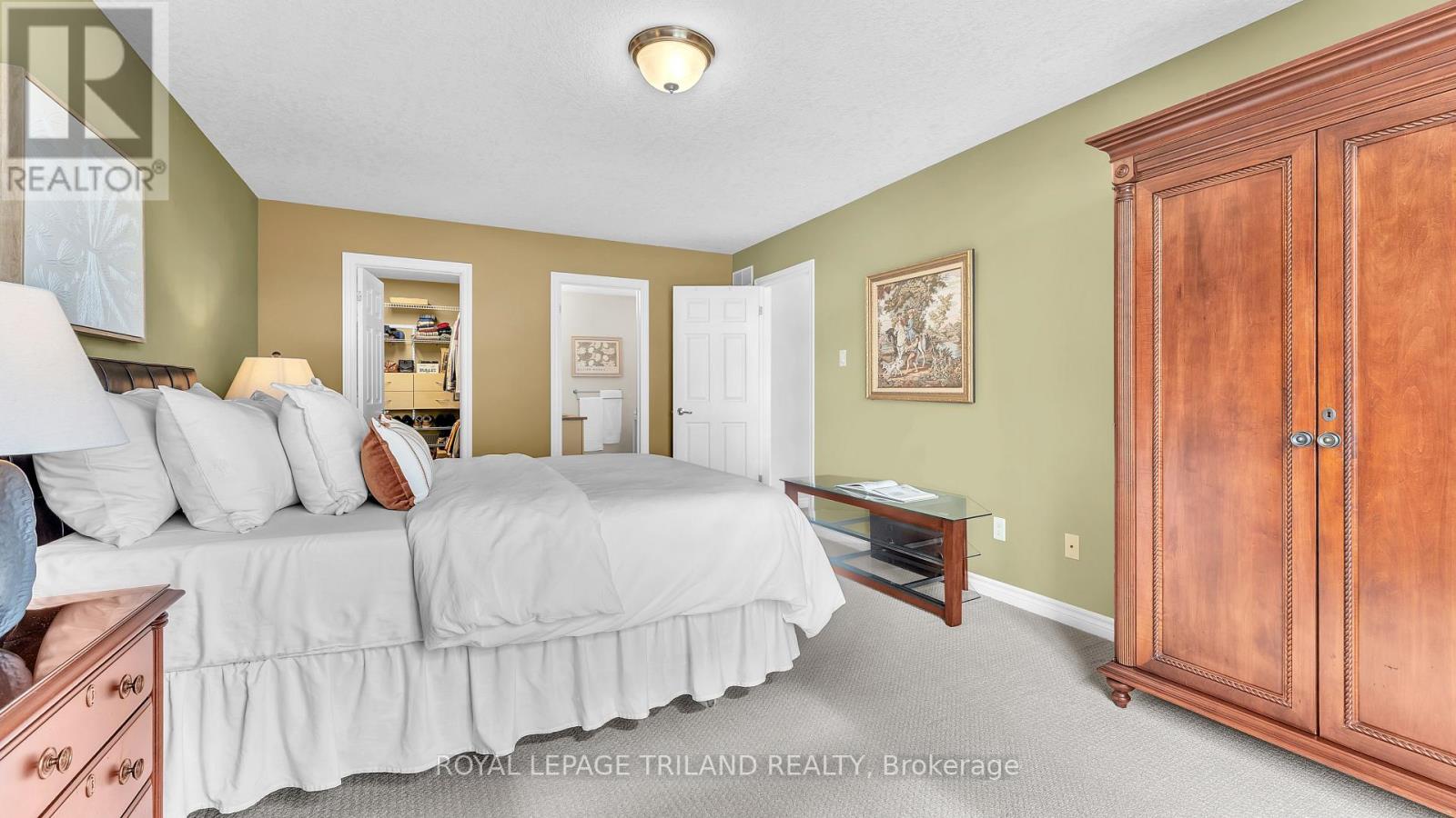 823 Longworth Road, London South, Ontario  N6K 0B6 - Photo 26 - X12373391
