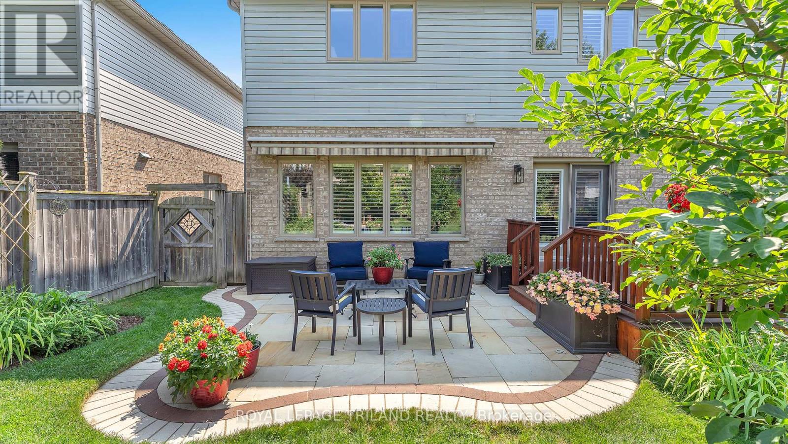 823 Longworth Road, London South, Ontario  N6K 0B6 - Photo 34 - X12373391