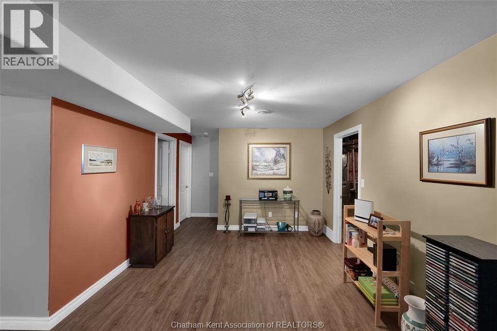 30 Lanz Boulevard, Blenheim, Ontario  N0P 1A0 - Photo 49 - 25022012