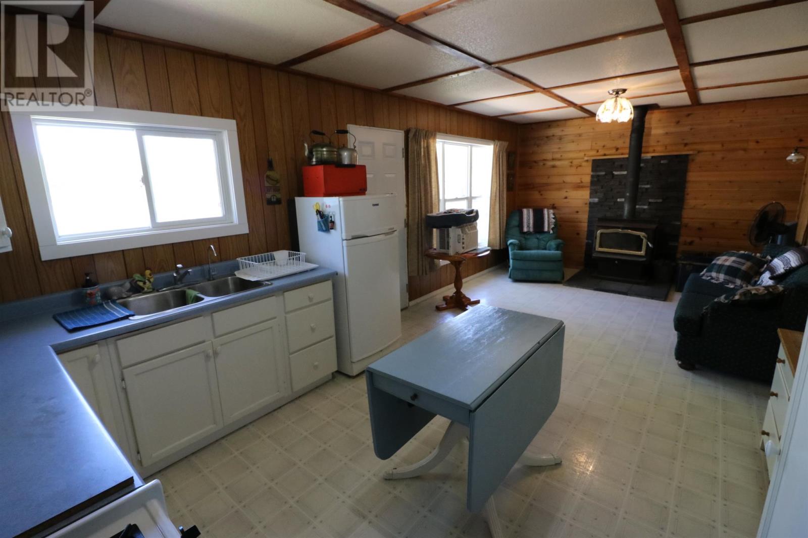 Cl4111 Winnipeg River, Kenora, Ontario  P9N 0B9 - Photo 10 - TB250425