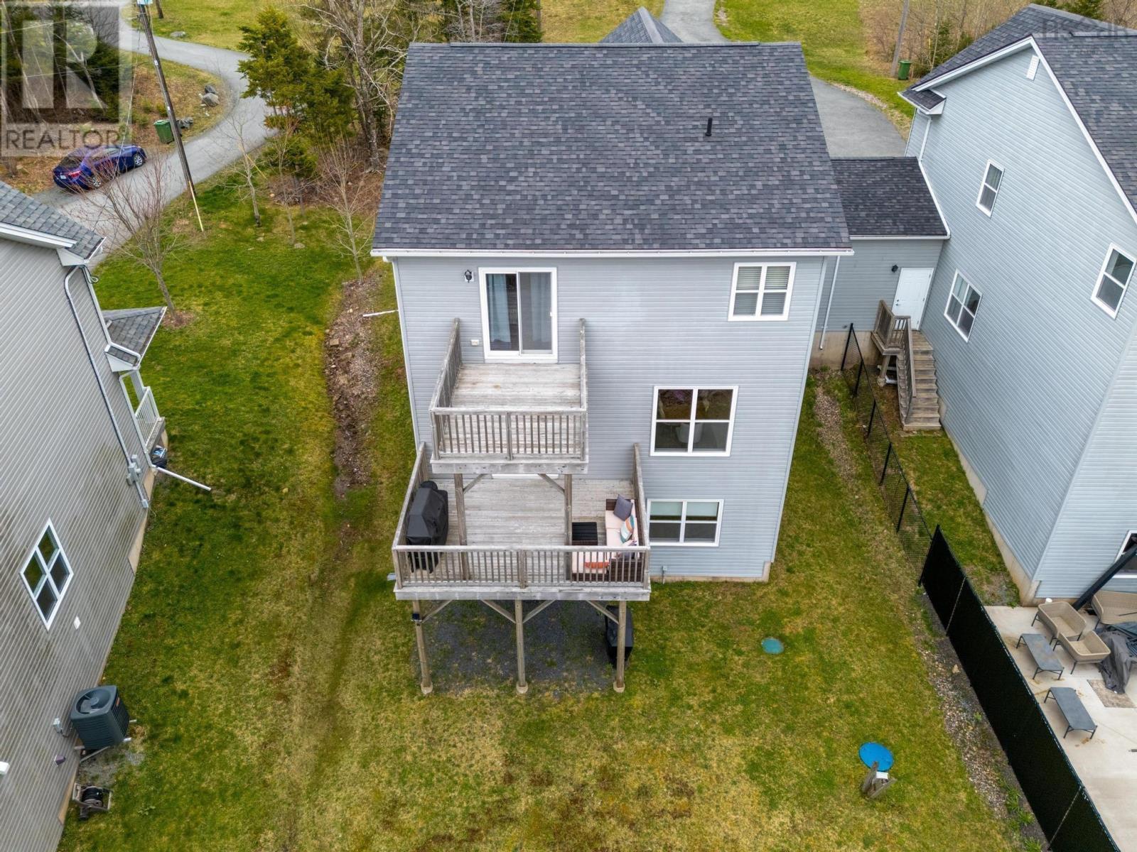 214 Voyageur Way, Hammonds Plains, Nova Scotia  B4B 0N1 - Photo 3 - 202522068
