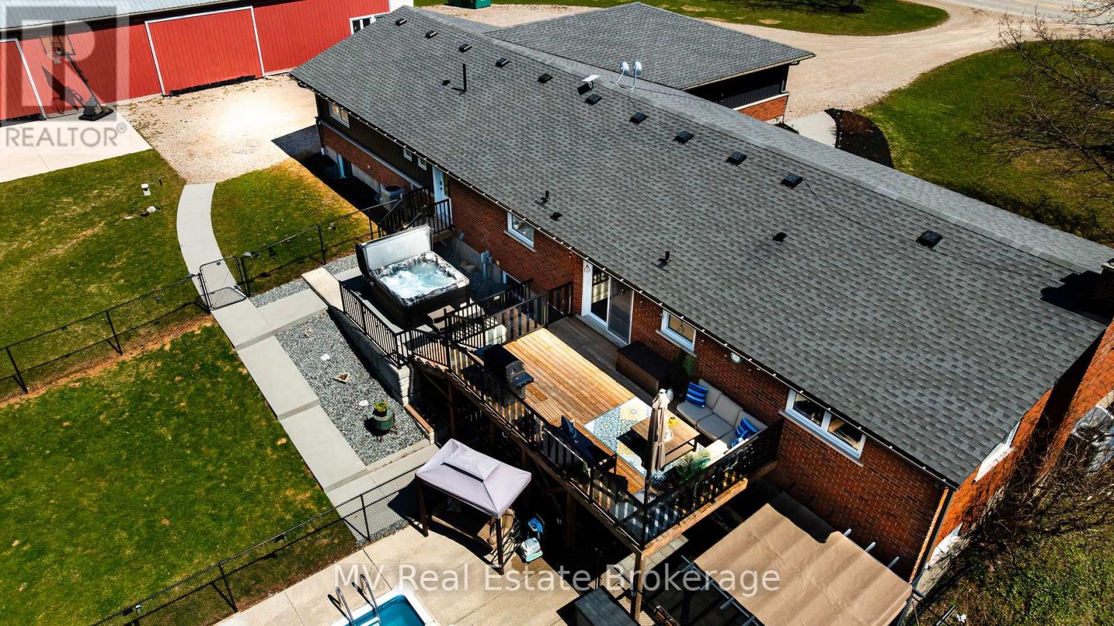 8378 Wellington Road 22, Centre Wellington, Ontario  N0B 2K0 - Photo 9 - X12373384