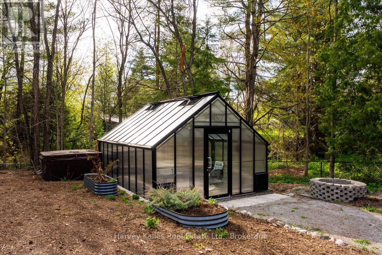 9 Melane Court, Bracebridge, Ontario  P1L 1X7 - Photo 42 - X12149307