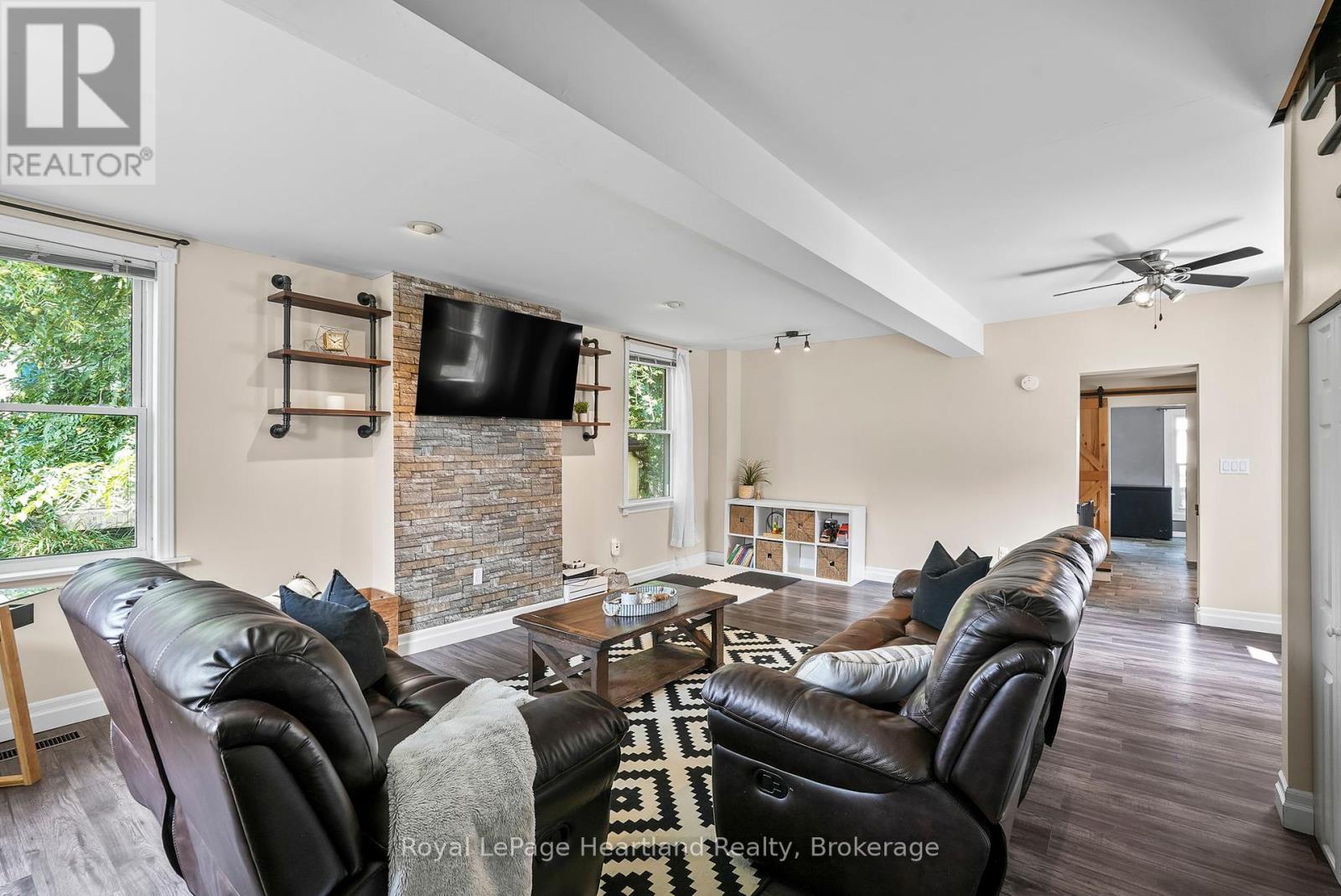 67 Robertson Street, Minto, Ontario  N0G 1Z0 - Photo 3 - X12329606