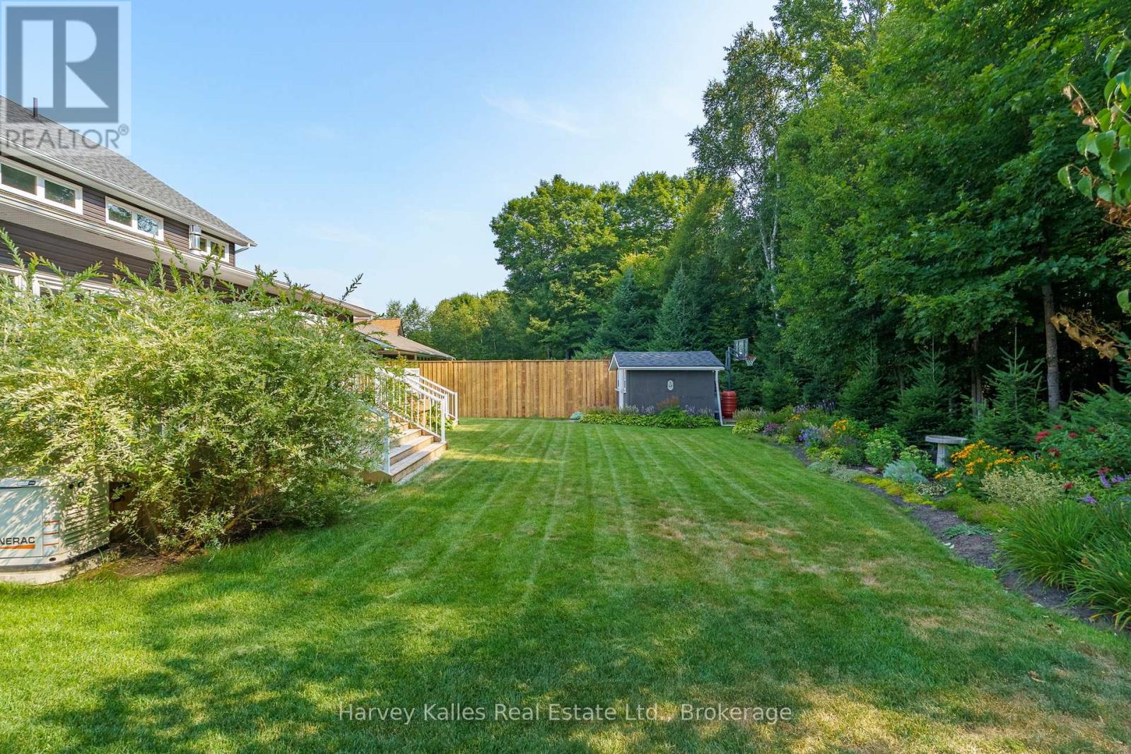 36 Homestead Lane, Huntsville, Ontario  P1H 2N8 - Photo 47 - X12359768