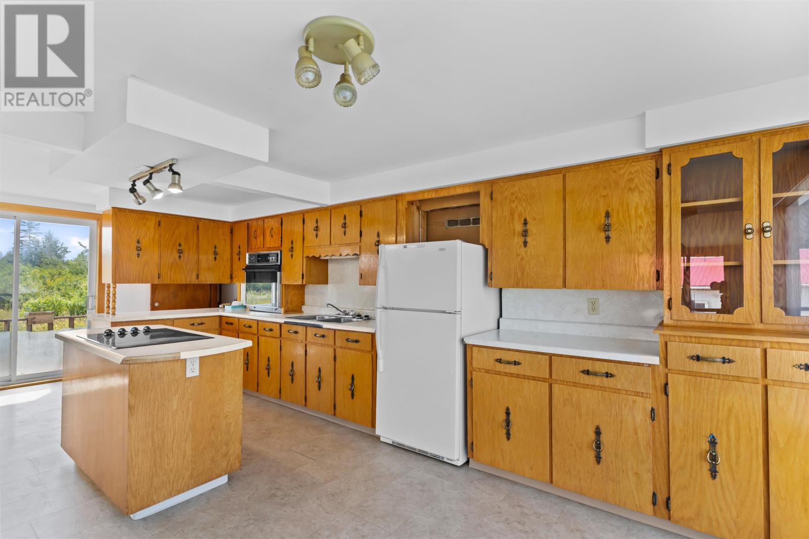 47 Harbour Road, Miminegash, Prince Edward Island  C0B 1S0 - Photo 12 - 202522070