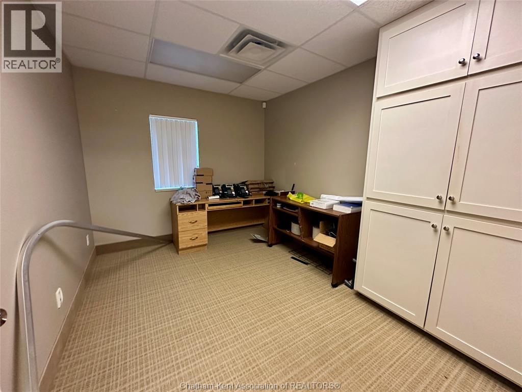 65 Thames Street, Chatham, Ontario  N7L 1S4 - Photo 16 - 25021859