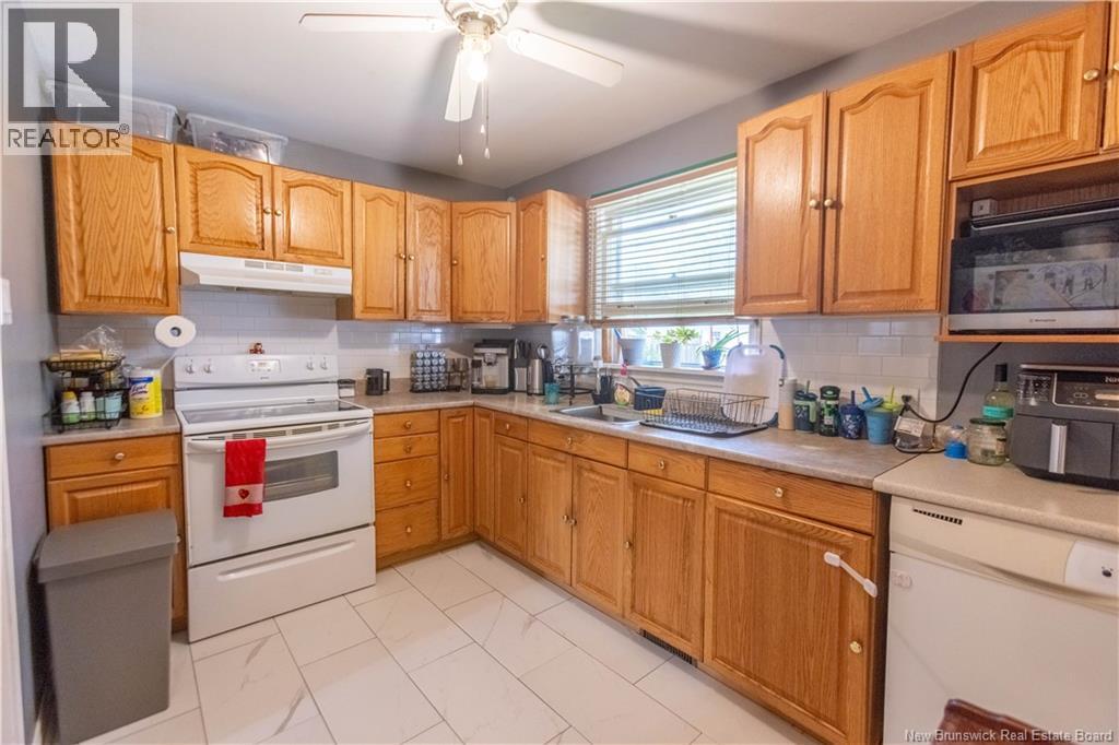 705 Montgomery Avenue, Riverview, New Brunswick  E4L 2A4 - Photo 11 - NB125808
