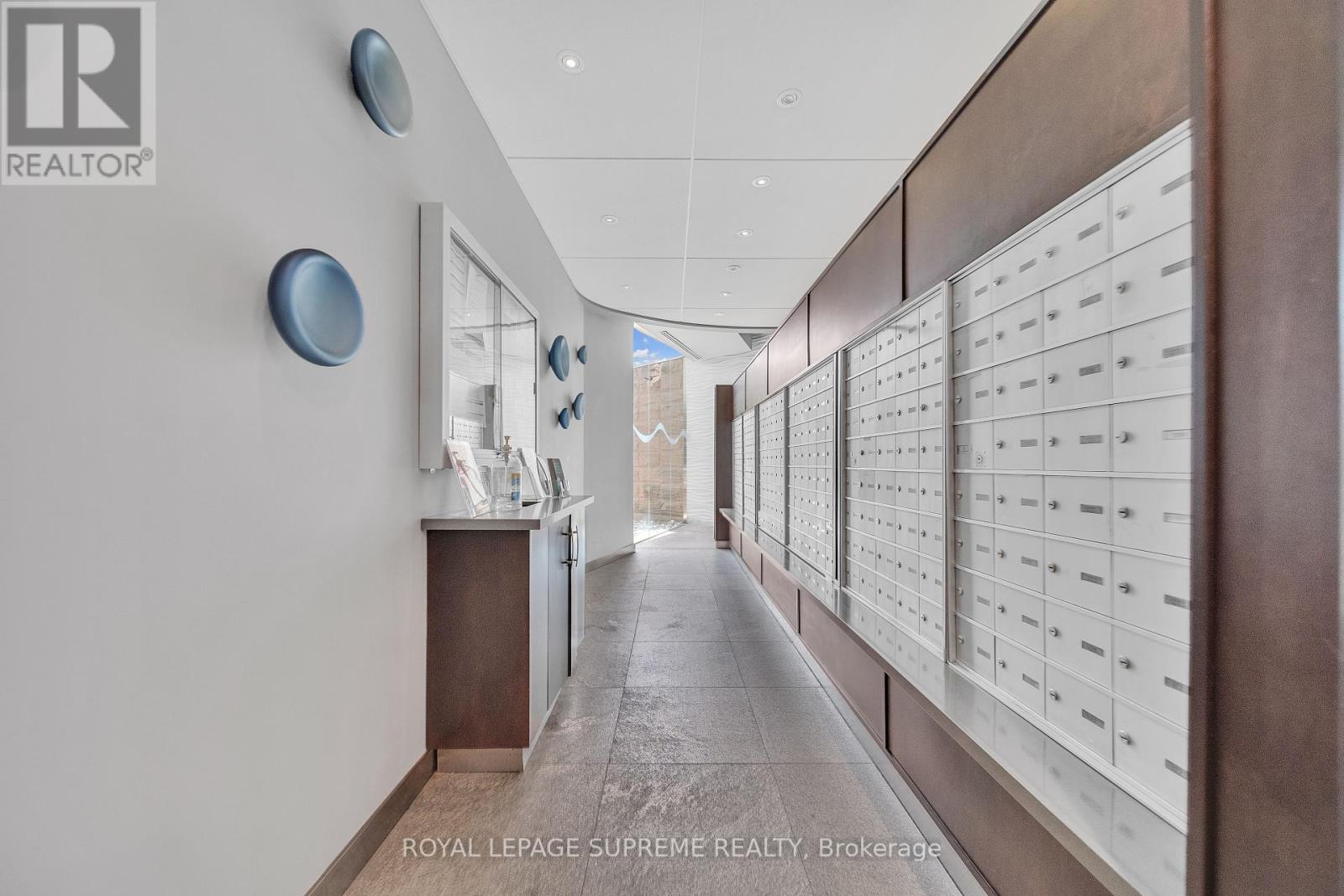 416 - 550 Queens Quay W, Toronto, Ontario  M5V 3M8 - Photo 12 - C12373348