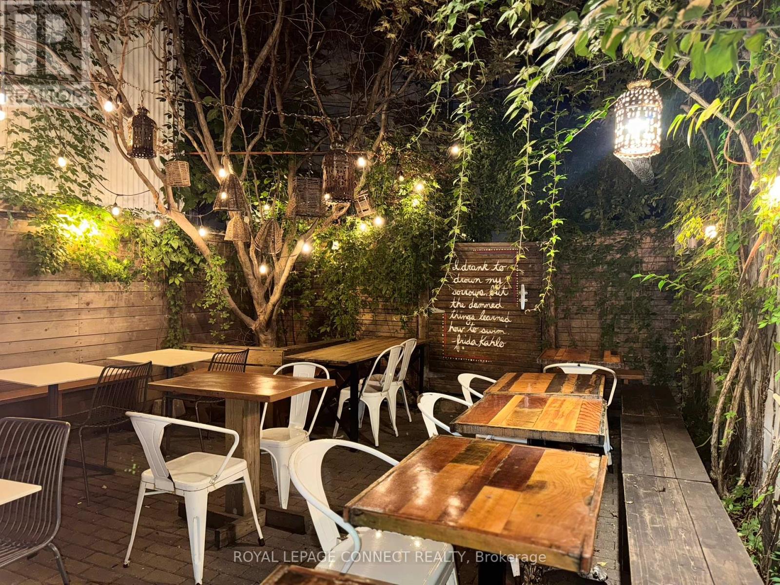 942 Queen Street W, Toronto, Ontario M6J 1G8 - Photo 21 - C12373356