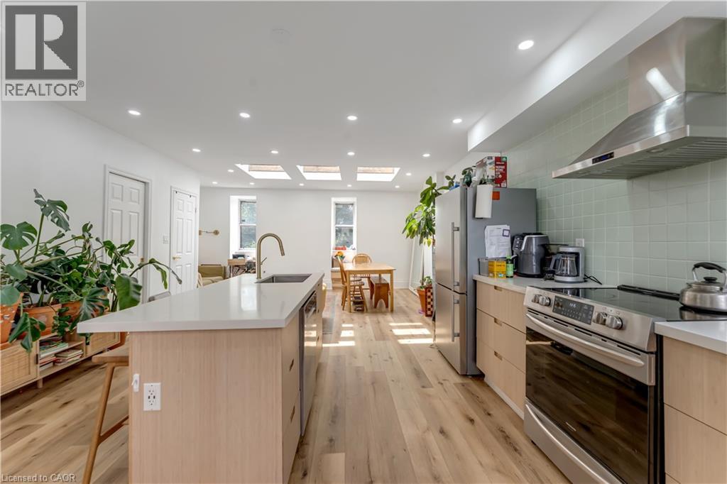 290 Gerrard Street E, Toronto, Ontario  M5A 2G4 - Photo 17 - 40765037