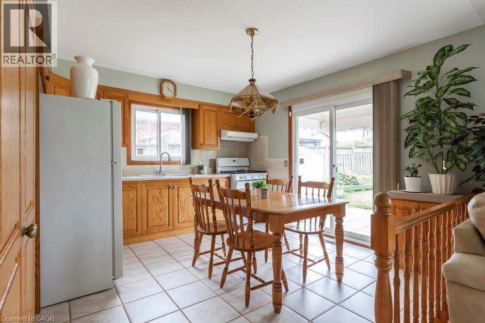 87 Strawberry Drive, Hamilton, Ontario  L8E 4R3 - Photo 8 - 40764678