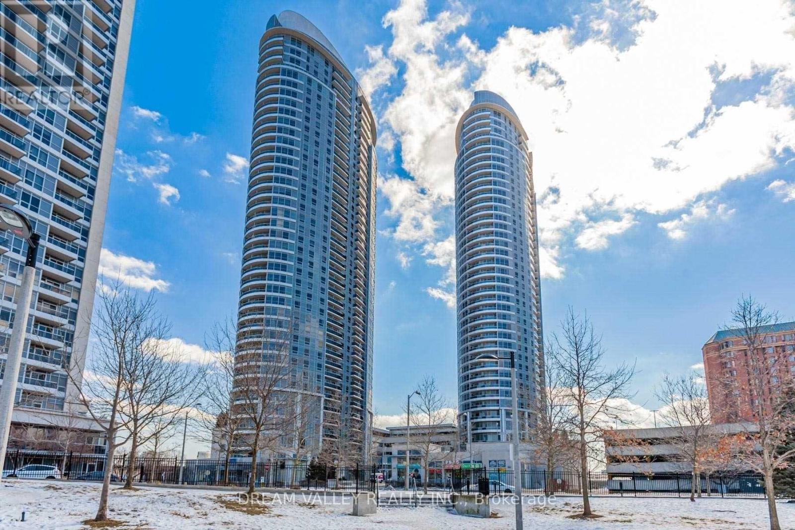 1304 - 125 VILLAGE GREEN SQUARE, Toronto, Ontario