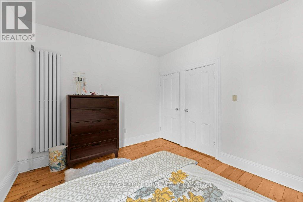 28 Wellington Street, Kingston, Ontario  K7L 3C1 - Photo 22 - X12373455