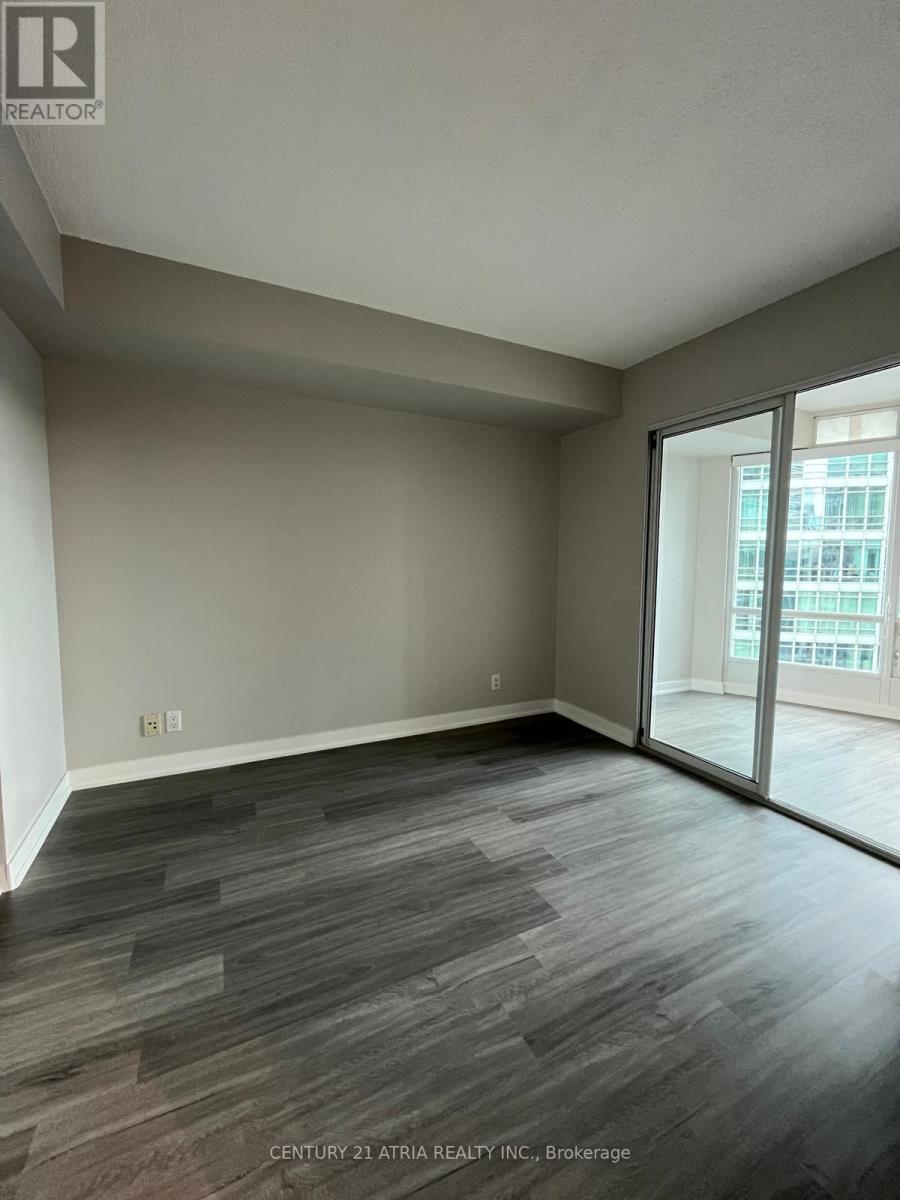 1902 - 373 Front Street W, Toronto, Ontario  M5V 3R7 - Photo 7 - C12372129