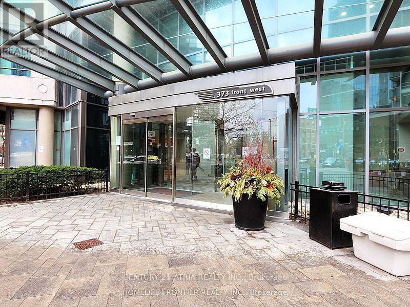 1902 - 373 Front Street W, Toronto, Ontario  M5V 3R7 - Photo 3 - C12372129
