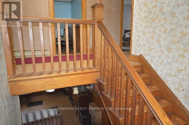 391 Raines Street, Georgina, Ontario  L4P 3C8 - Photo 14 - N12373355
