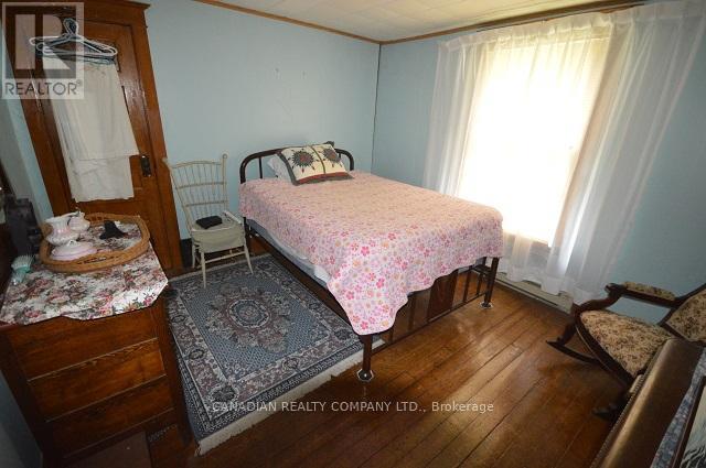 391 Raines Street, Georgina, Ontario  L4P 3C8 - Photo 17 - N12373355