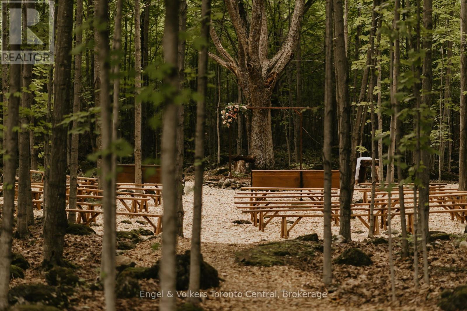 215588 Concession 4, Chatsworth, Ontario  N0H 2V0 - Photo 46 - X12208304