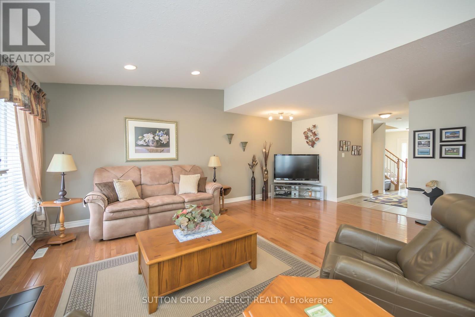 2462 Asima Drive, London South, Ontario  N6M 0B3 - Photo 20 - X12373420