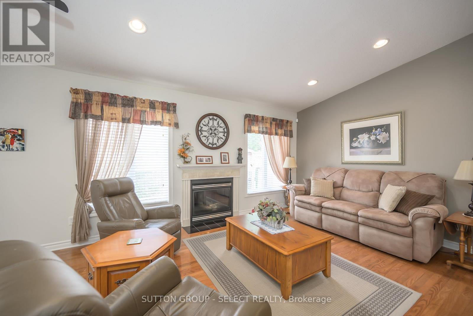 2462 Asima Drive, London South, Ontario  N6M 0B3 - Photo 21 - X12373420