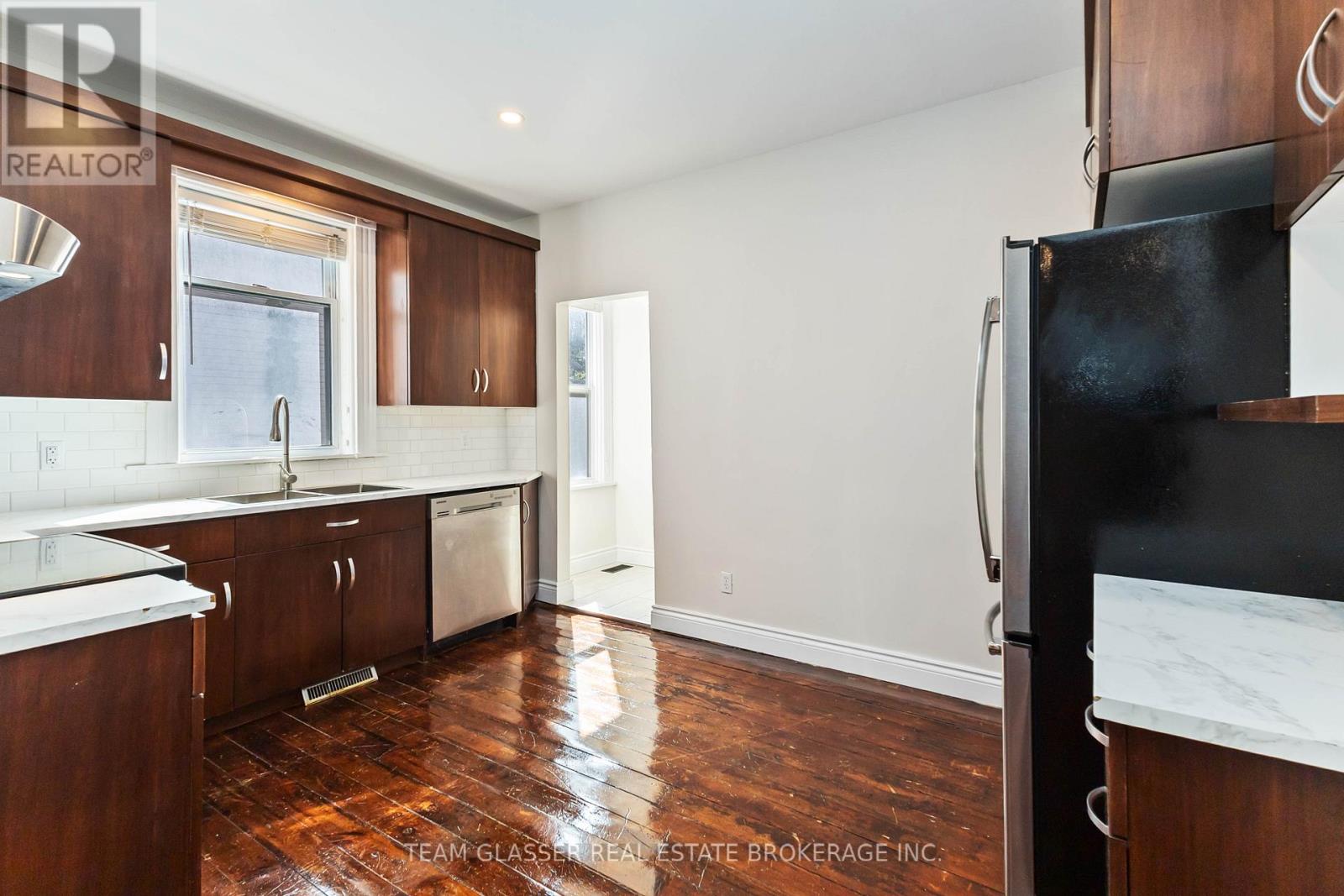 64 Stanley Street, London South, Ontario  N6C 1B1 - Photo 13 - X12373480