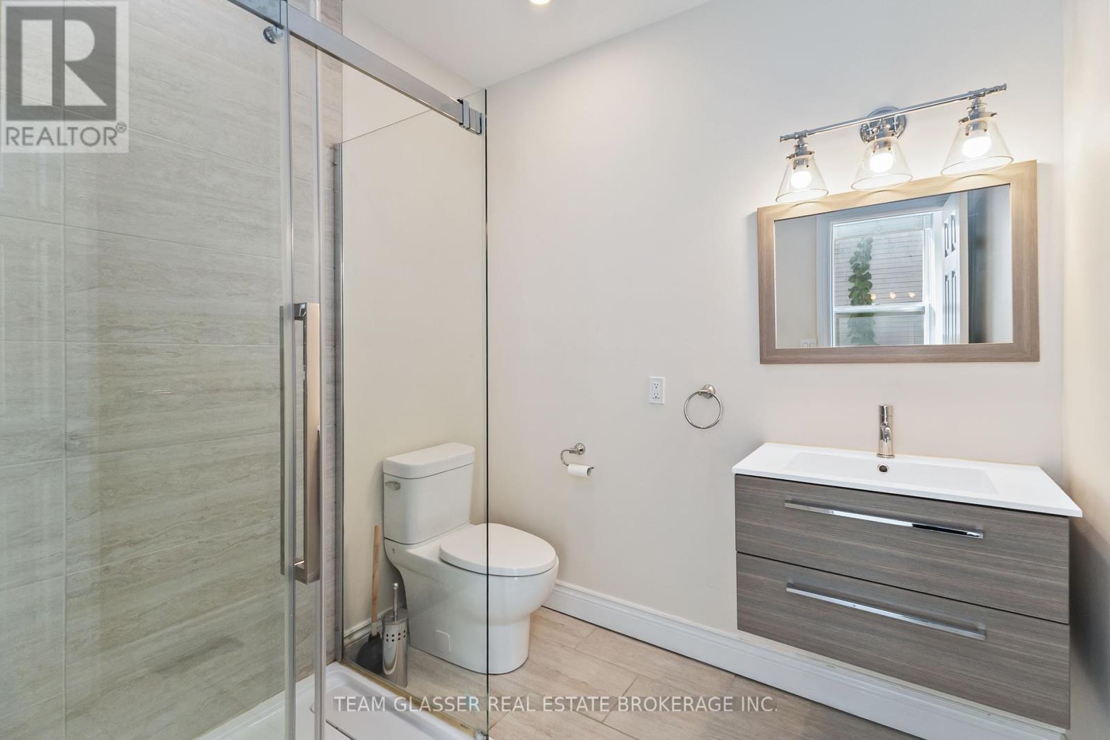 64 Stanley Street, London South, Ontario  N6C 1B1 - Photo 15 - X12373480