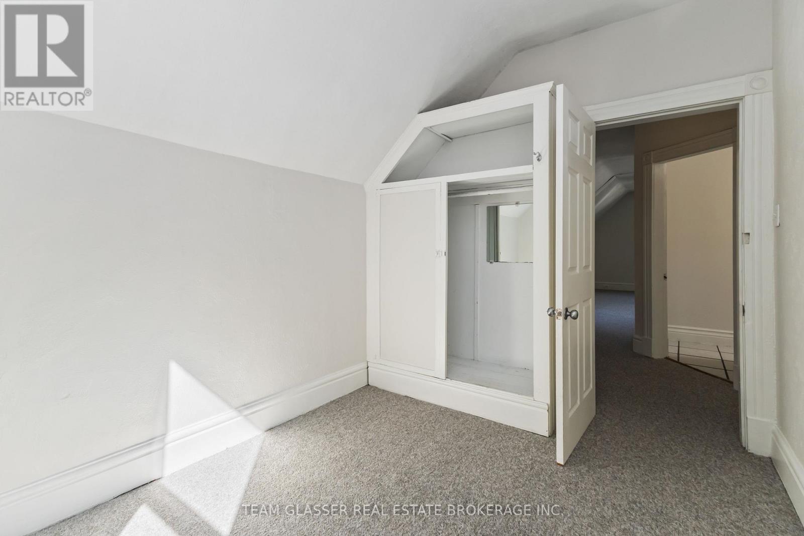 64 Stanley Street, London South, Ontario  N6C 1B1 - Photo 30 - X12373480