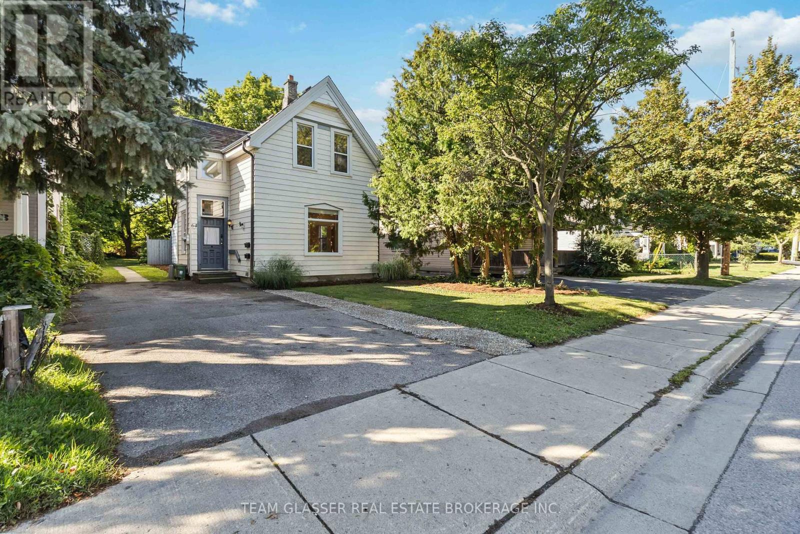 64 Stanley Street, London South, Ontario  N6C 1B1 - Photo 4 - X12373480