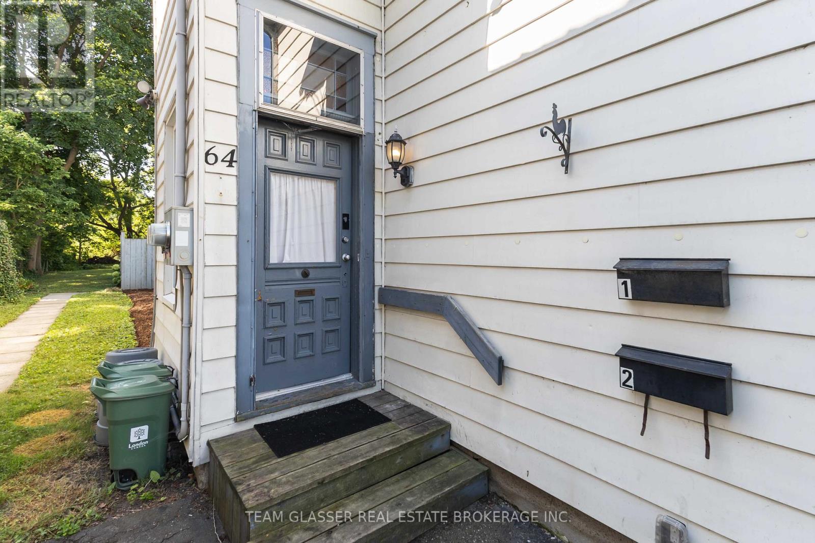 64 Stanley Street, London South, Ontario  N6C 1B1 - Photo 6 - X12373480