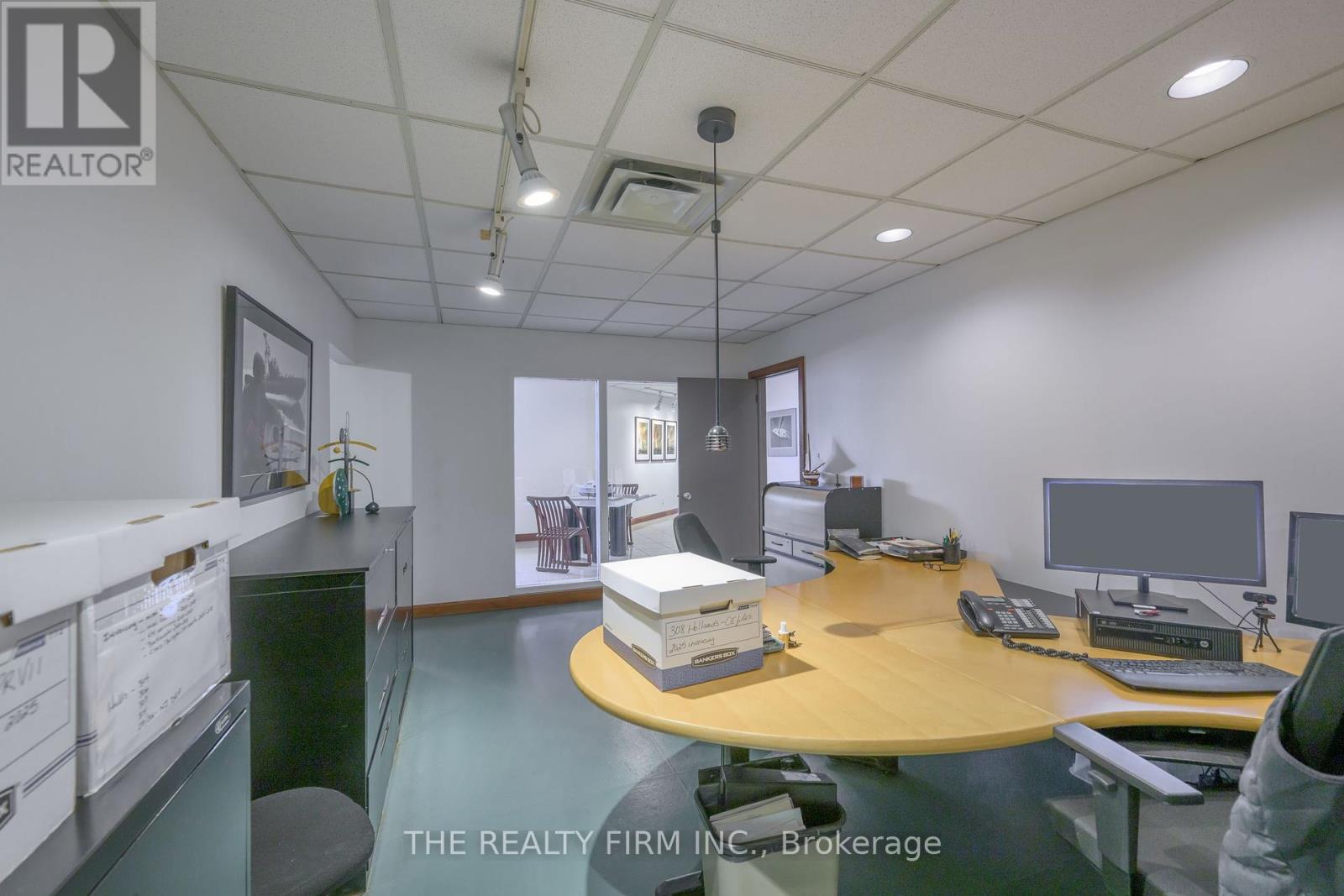 11 Barrie Boulevard, St. Thomas, Ontario  N5P 4B9 - Photo 24 - X12373541