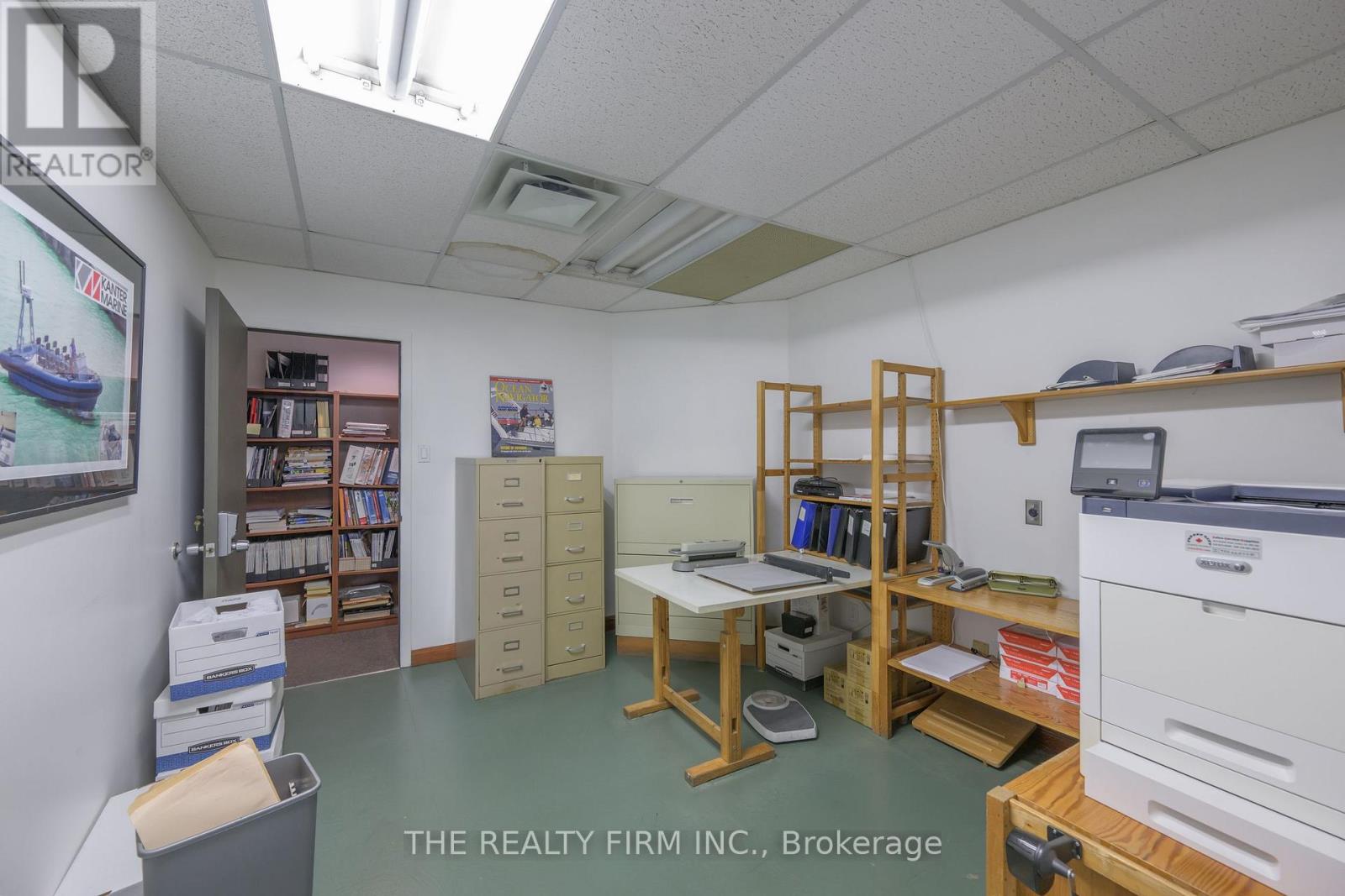 11 Barrie Boulevard, St. Thomas, Ontario  N5P 4B9 - Photo 26 - X12373541