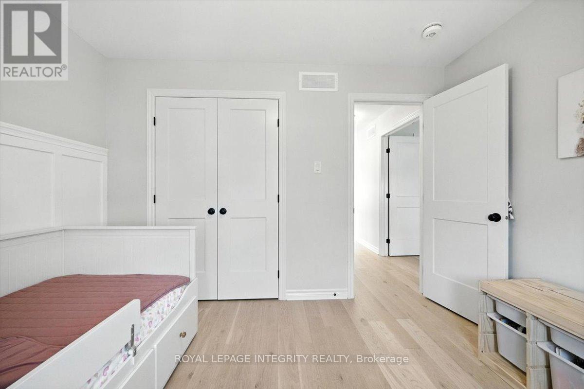 115 Bonne Renommee Avenue, Ottawa, Ontario  K4A 5J9 - Photo 26 - X12373483