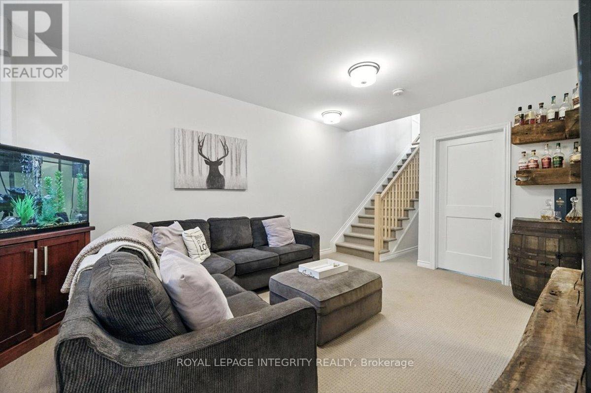 115 Bonne Renommee Avenue, Ottawa, Ontario  K4A 5J9 - Photo 32 - X12373483