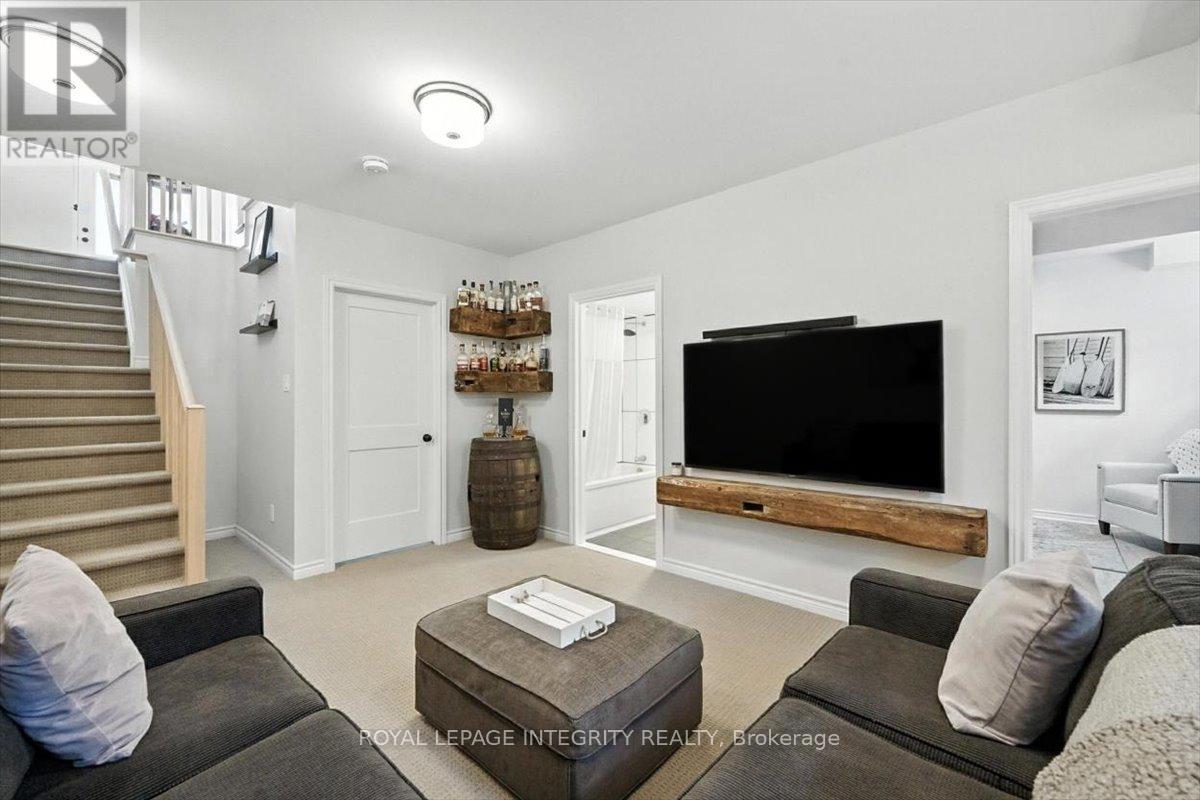 115 Bonne Renommee Avenue, Ottawa, Ontario  K4A 5J9 - Photo 33 - X12373483