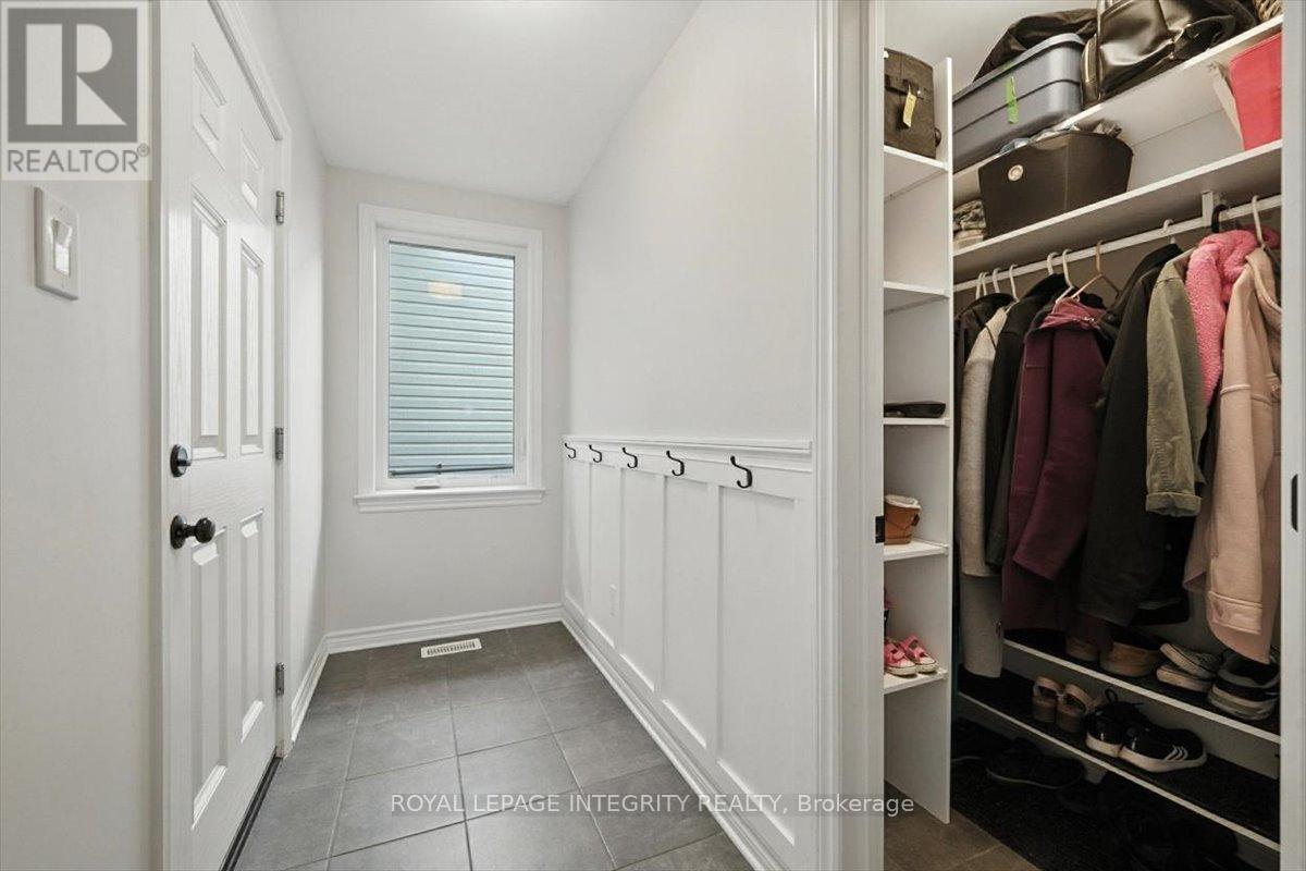 115 Bonne Renommee Avenue, Ottawa, Ontario  K4A 5J9 - Photo 7 - X12373483
