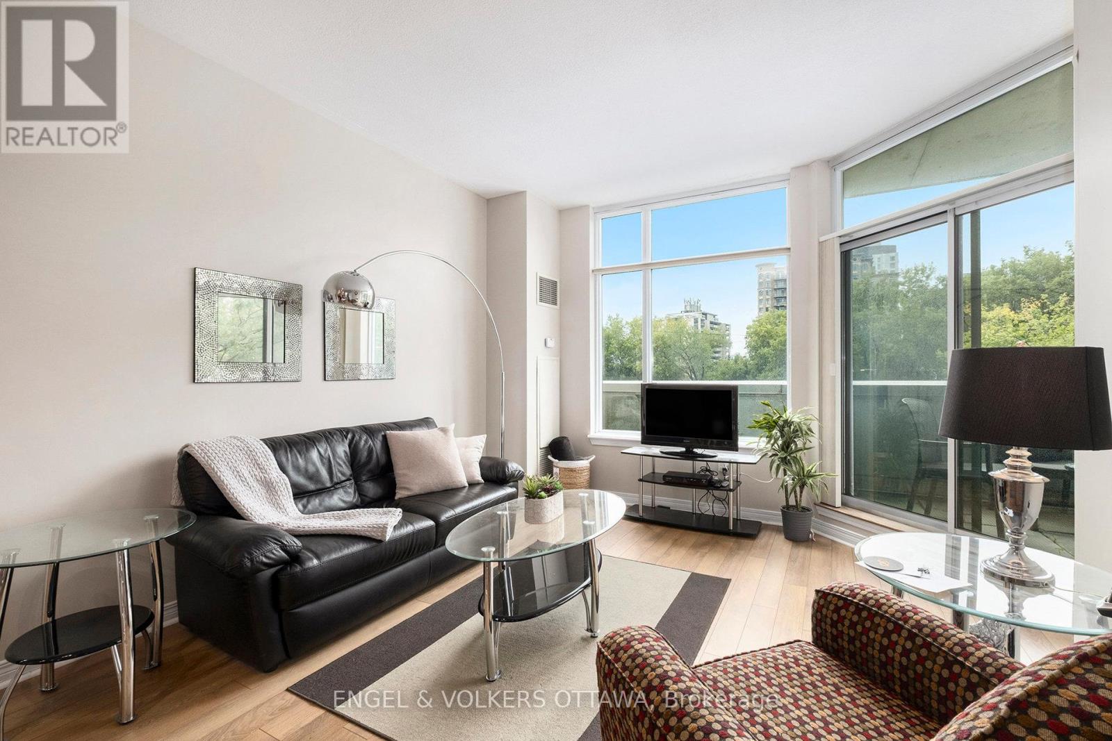 203 - 570 Laurier Avenue W, Ottawa, Ontario  K1R 1C8 - Photo 7 - X12373539