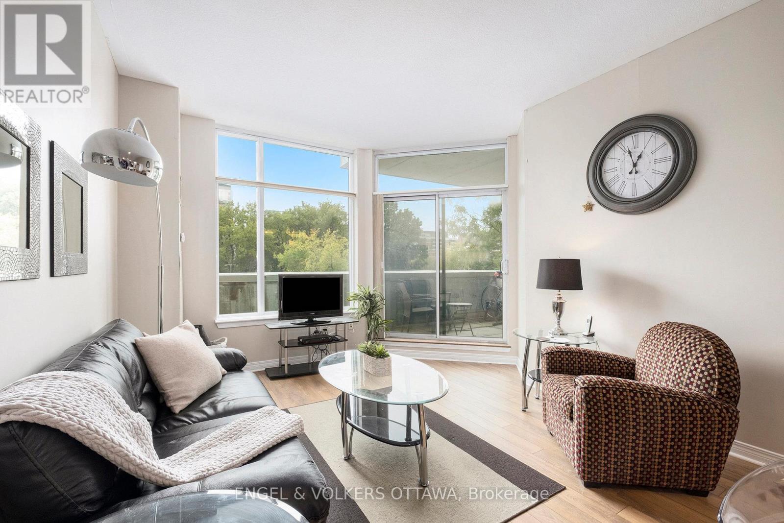 203 - 570 Laurier Avenue W, Ottawa, Ontario  K1R 1C8 - Photo 8 - X12373539