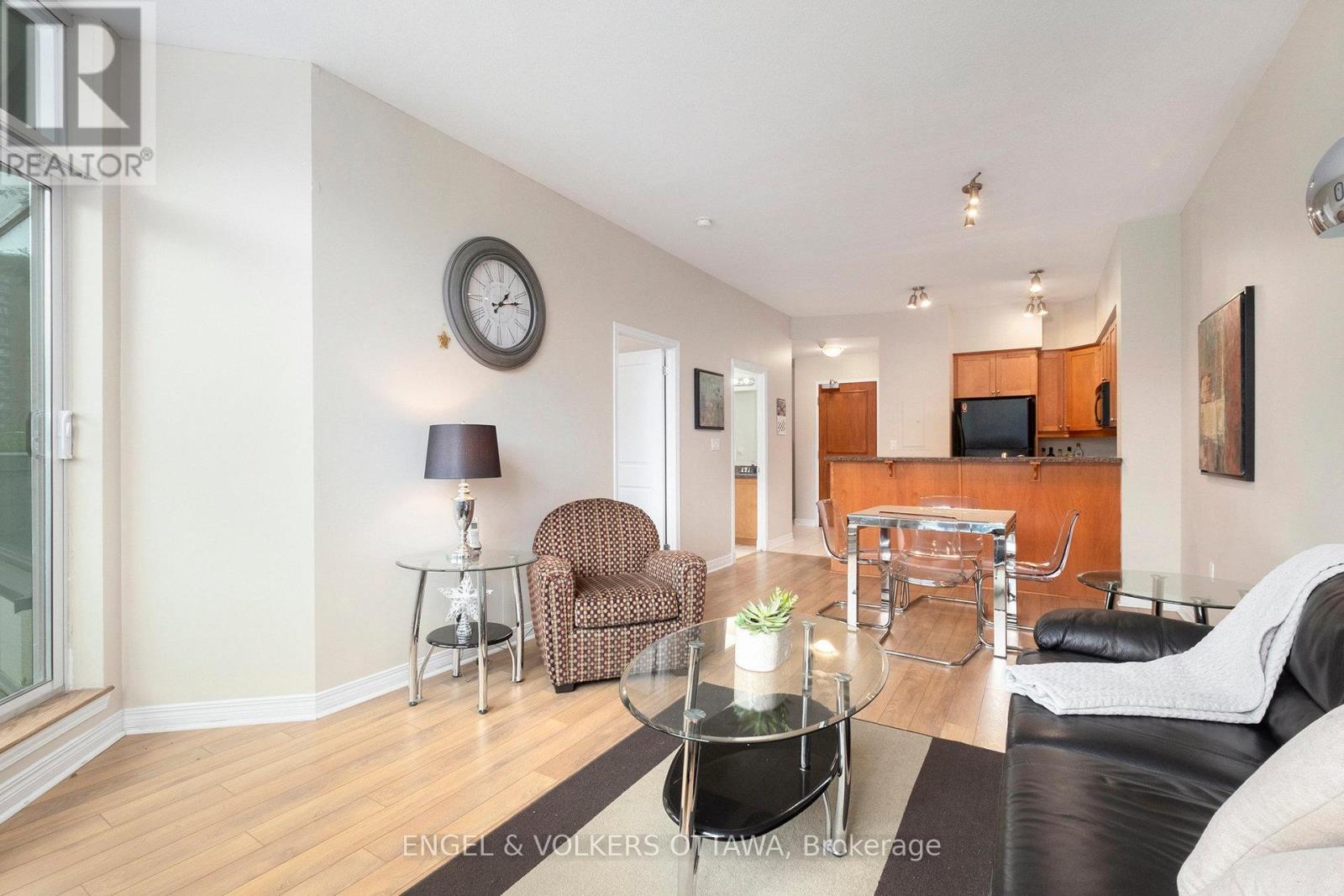 203 - 570 Laurier Avenue W, Ottawa, Ontario  K1R 1C8 - Photo 9 - X12373539