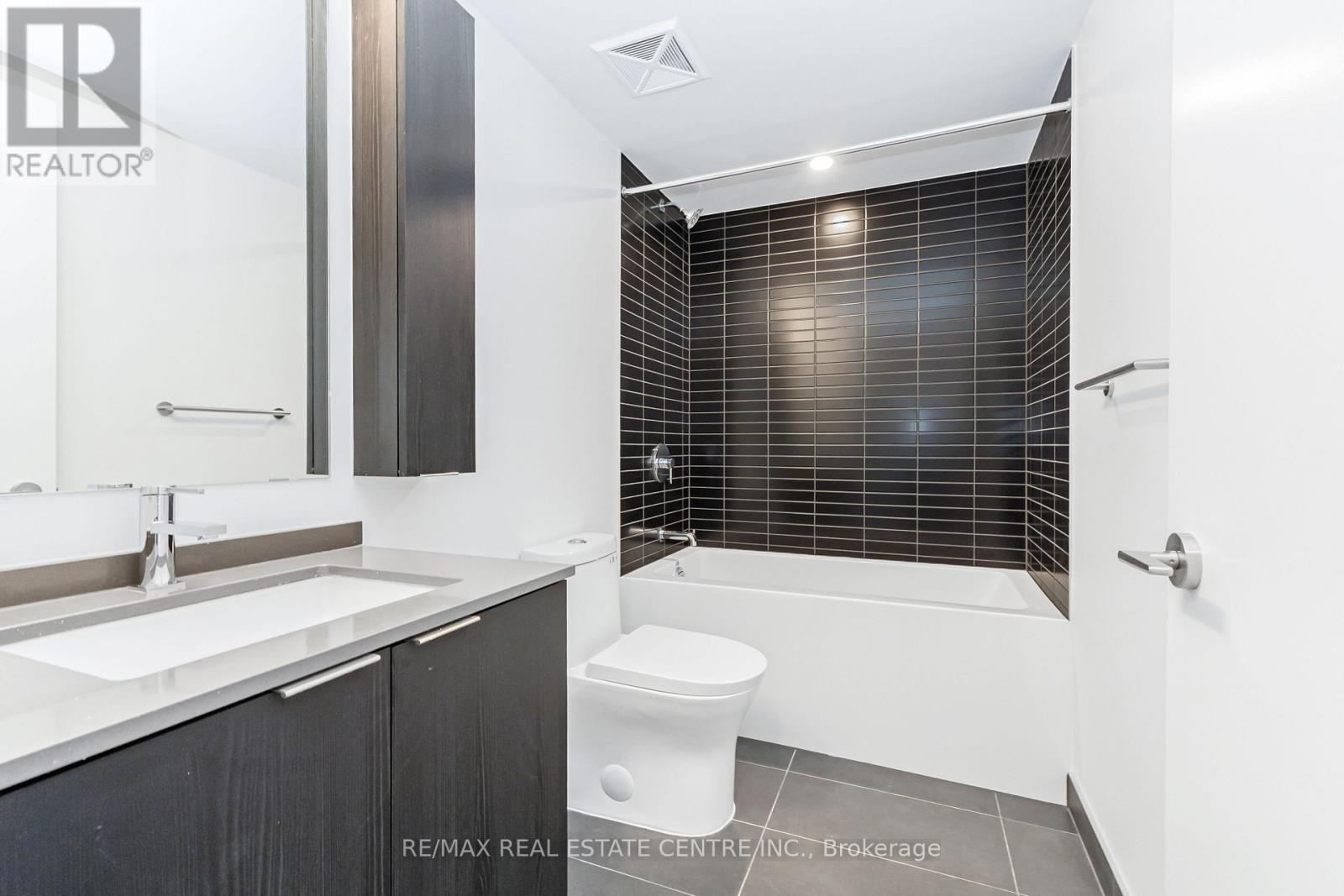 630 - 3009 Novar Road, Mississauga, Ontario  L5B 0P9 - Photo 30 - W12355676